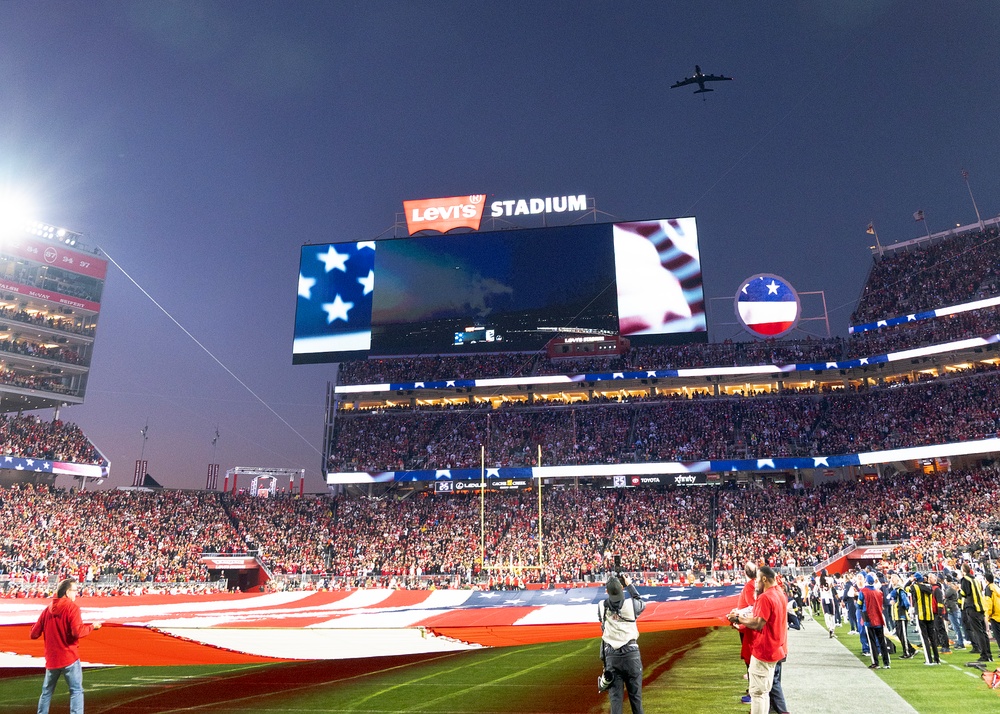 940th Air Refueling Wing Performs Flyover at Levi's Stadium