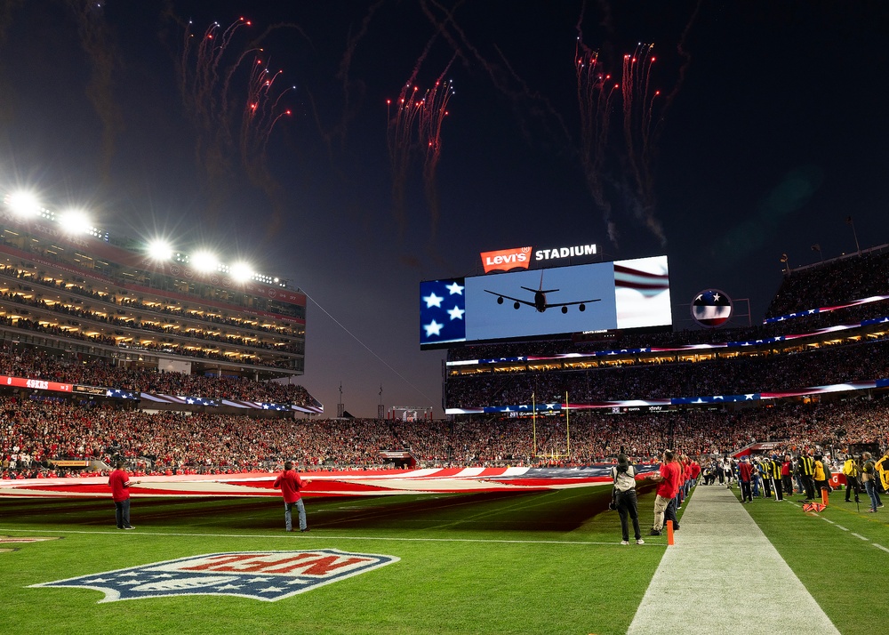 940th Air Refueling Wing Performs Flyover at Levi's Stadium
