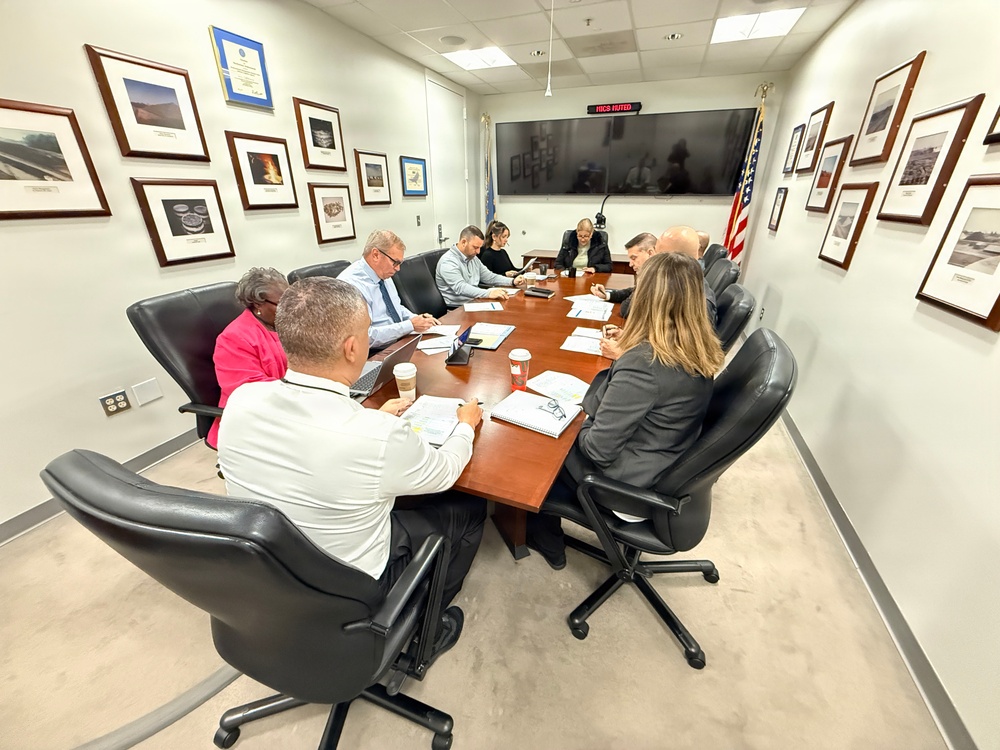 Weekly meeting focuses on strategic materials for U.S. defense