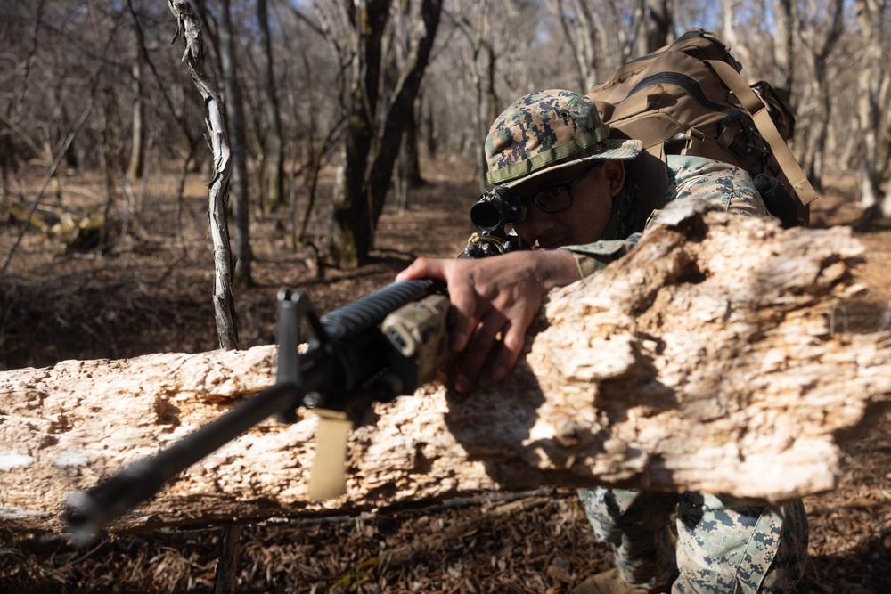 3rd Marine Logistics Group Participate in Komodo 26.2 Field Exercise