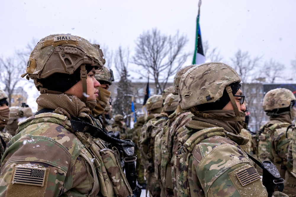 U.S. Soldiers attend remembrance parade in Narva