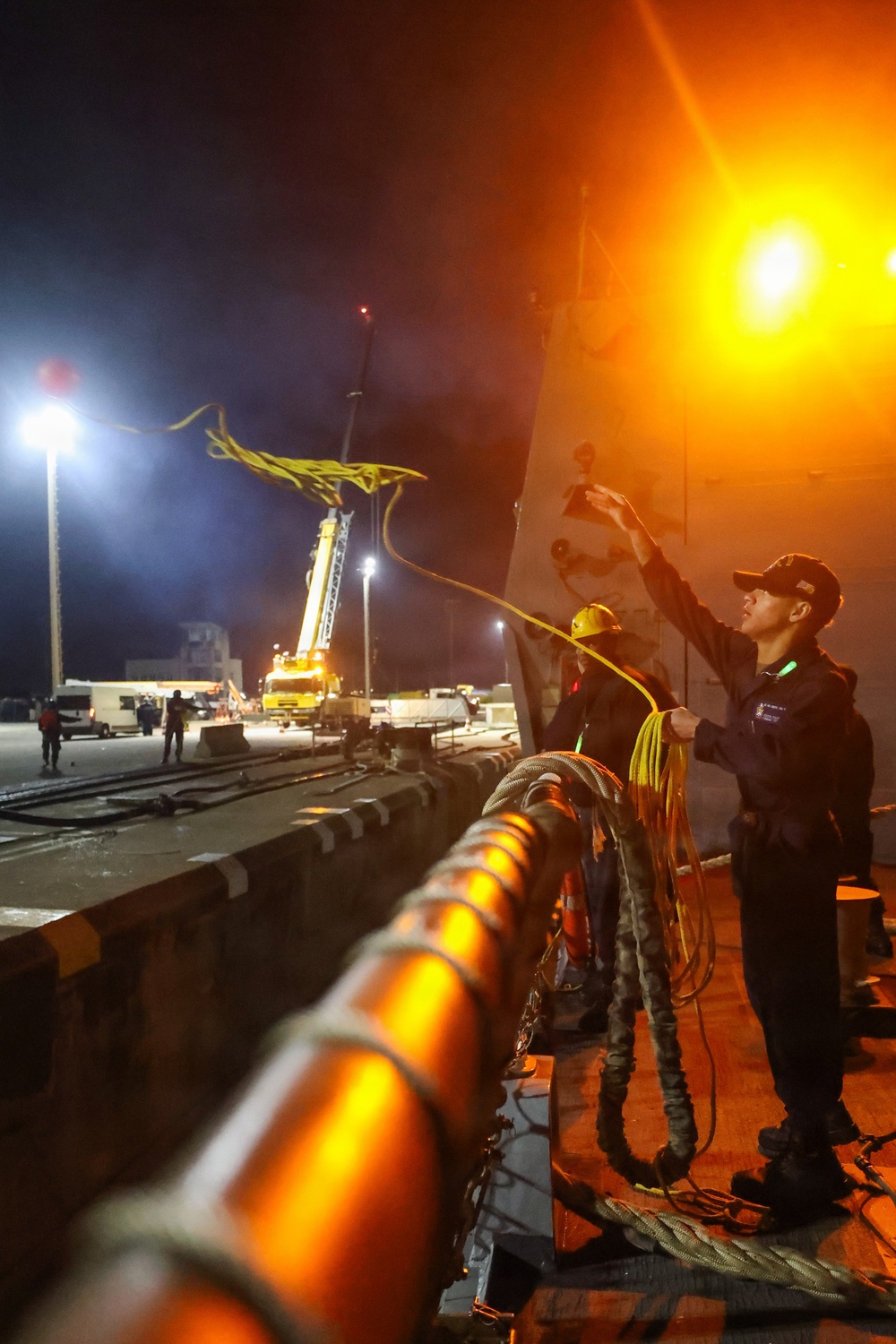 USS Paul Ignatius (DDG 117) pulls into Naval Station Rota, Spain