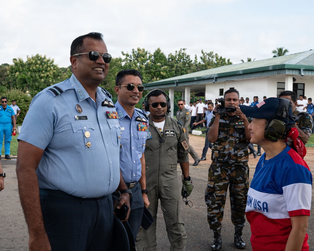 U.S. Ambassador to Sri Lanka, service members transport humanitarian aid to Anuradhapura, Trichomalee