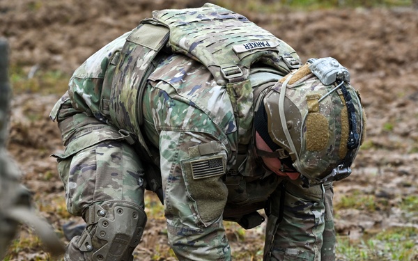 Sky Soldiers train with Selectable Lightweight Attack Munitions