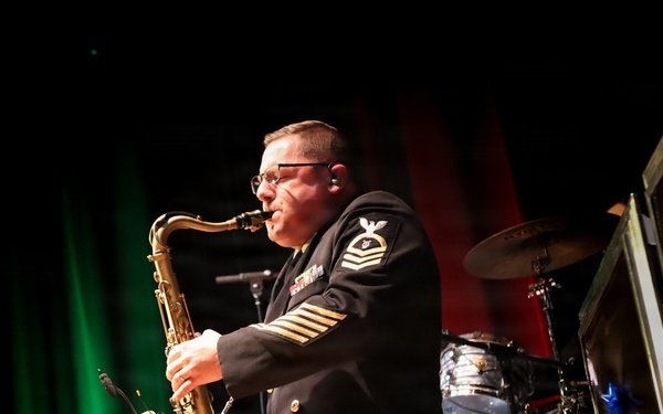 Navy Band Northeast Performs Holiday Concert at The Pennfield School