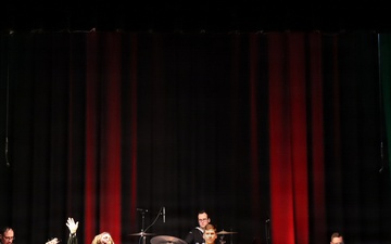 Navy Band Northeast Performs Holiday Concert at The Pennfield School