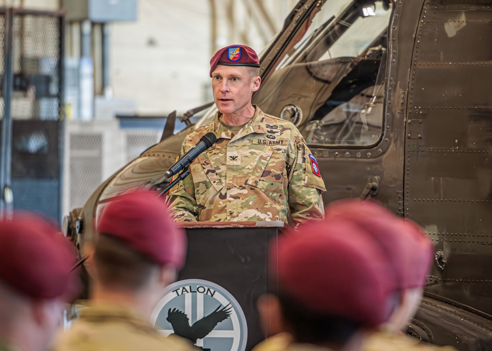 Sikorsky rescue awards recognizes DUSTOFF soldiers for their bravery