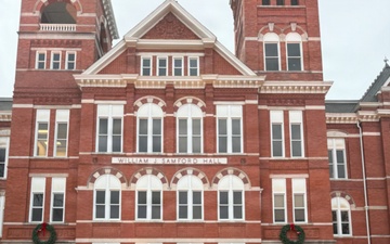 USACE Sacramento District Project Manager Celebrates Graduation with Master’s in Building Construction from Auburn University