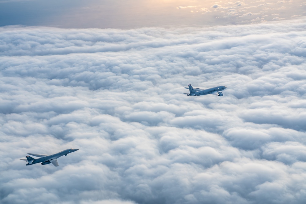 U.S. B-1B Bombers conduct operations in U.S. Southern Command AOR