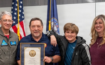 40 years of service: The engineer who gave China Lake two weeks