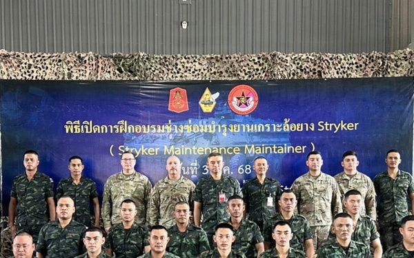 Guardsmen participate in Stryker Maintainer and Maintenance Manager Exchange