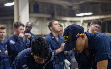 USS Iwo Jima Conducts Damage Control Training