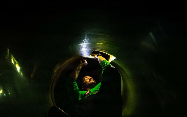 Abraham Lincoln conducts routine operations