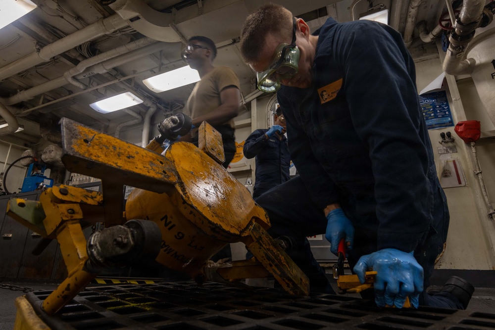 Abraham Lincoln conducts routine operations