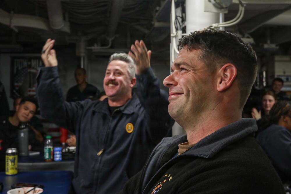 Frank E. Petersen Jr. hosts MWR talent show