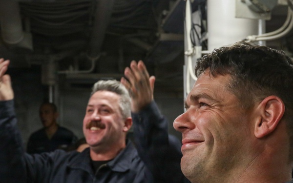 Frank E. Petersen Jr. hosts MWR talent show