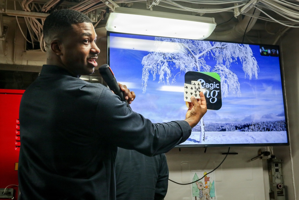 Frank E. Petersen Jr. hosts MWR talent show