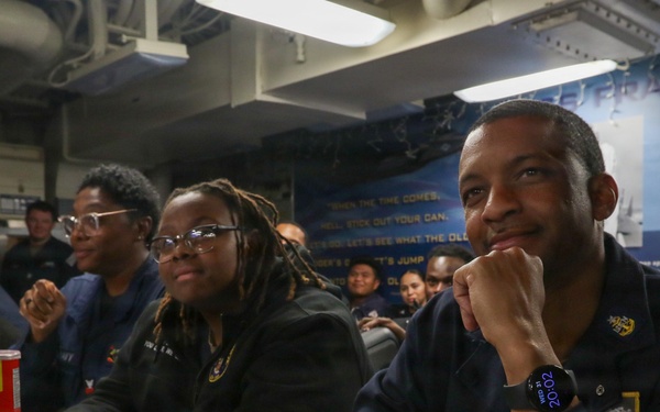 Frank E. Petersen Jr. hosts MWR talent show