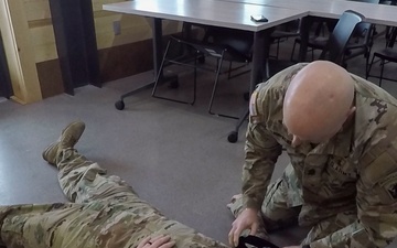 86th IBCT (MTN) Conducts Basic First-Aid Course
