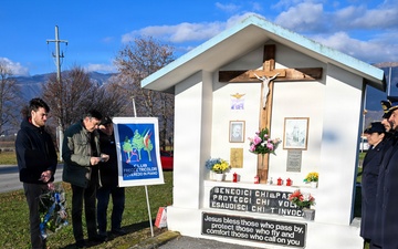 Aviano AB honors the fallen during remembrance ceremony