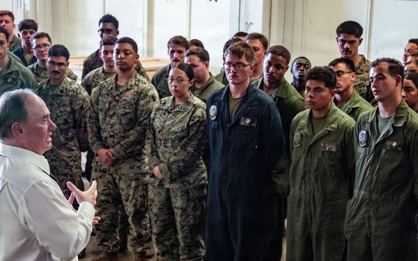 SecNav visits Jose Aponte