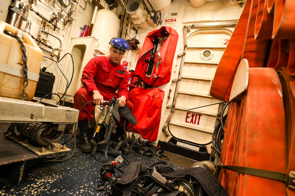 USS Mason (DDG 87) Conducts Exercises During Group Sail 2025