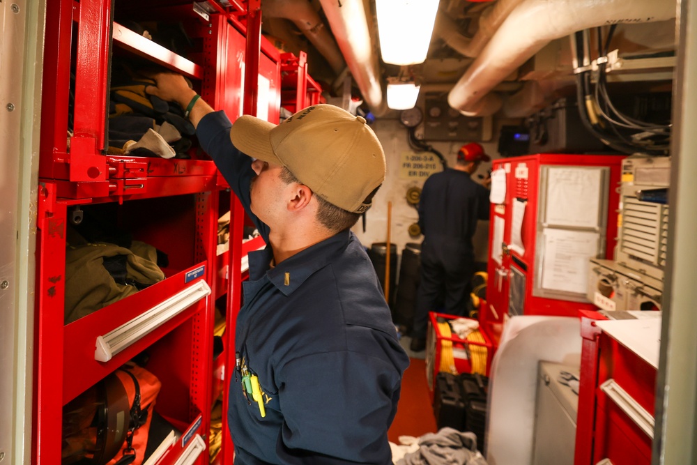 USS Mason (DDG 87) Conducts Exercises During Group Sail 2025