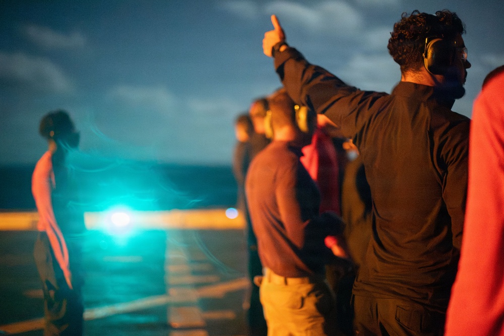 USS San Diego (LPD 22) Conducts Live Fire Exercise