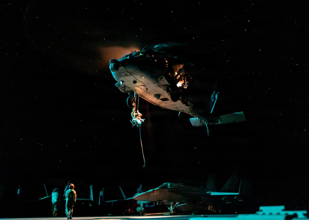 USS Gerald R. Ford (CVN 78) Hoist and Extraction Exercise