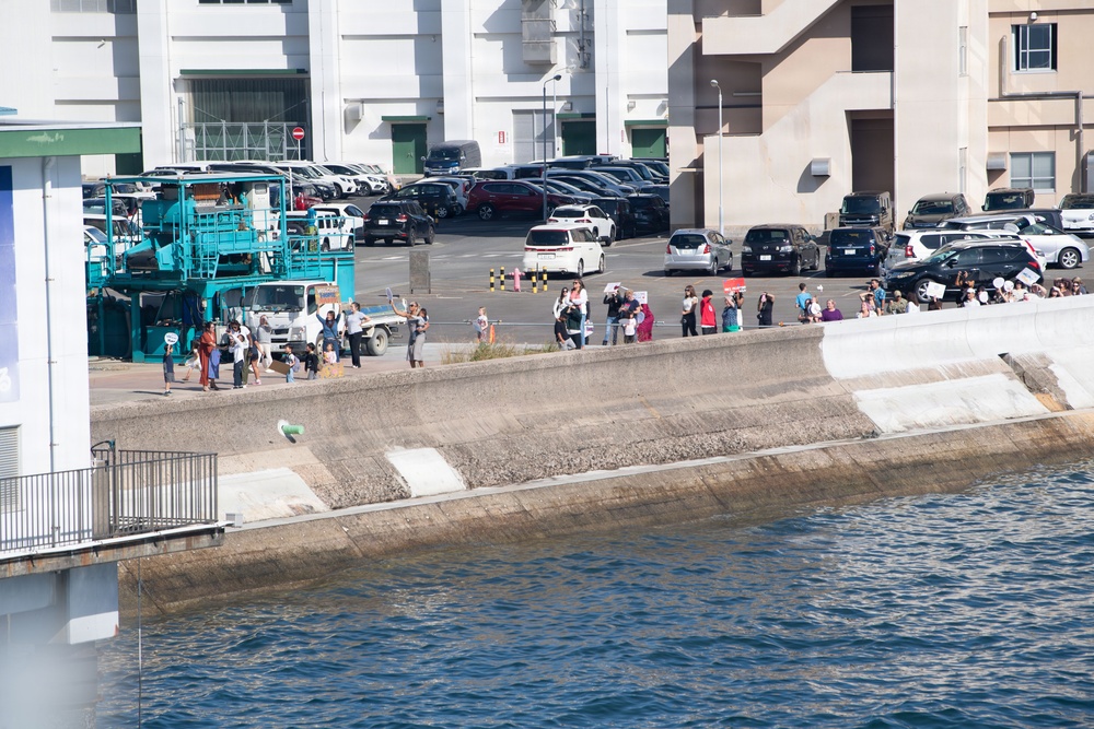 USS San Diego (LPD 22) Returns to Homeport