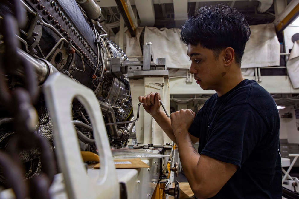 Abraham Lincoln conducts routine operations