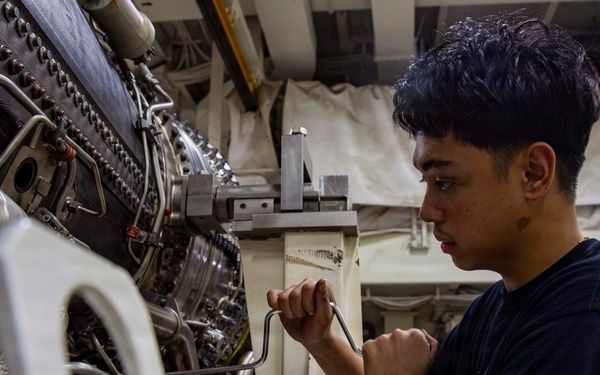 Abraham Lincoln conducts routine operations