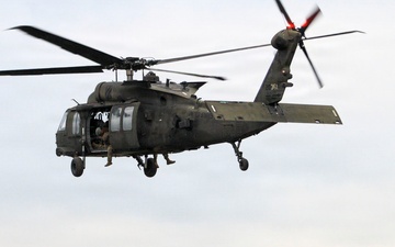 TF Brawlers conduct sling load training in Romania