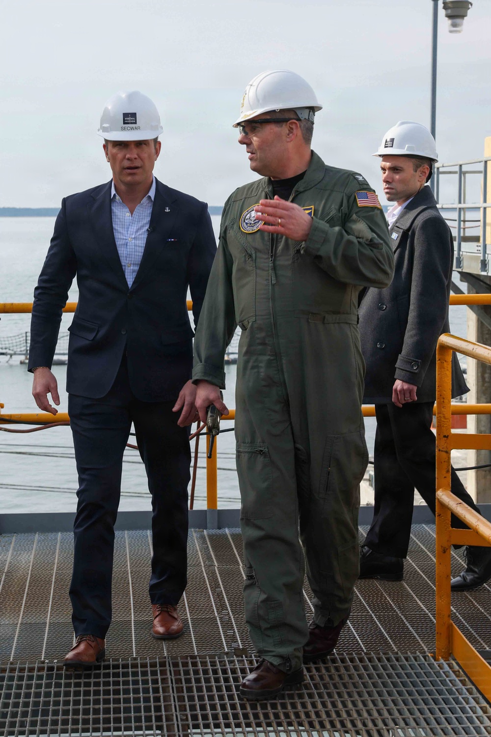 SECWAR visits PCU John F. Kennedy (CVN 79)