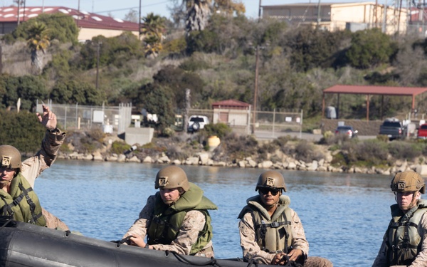 1st Bn., 1st Marines prepare for boat raid