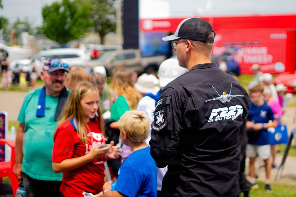 F-22 Raptor Aerial Demonstration Team performs at EAA Air Venture Oshkosh 2025