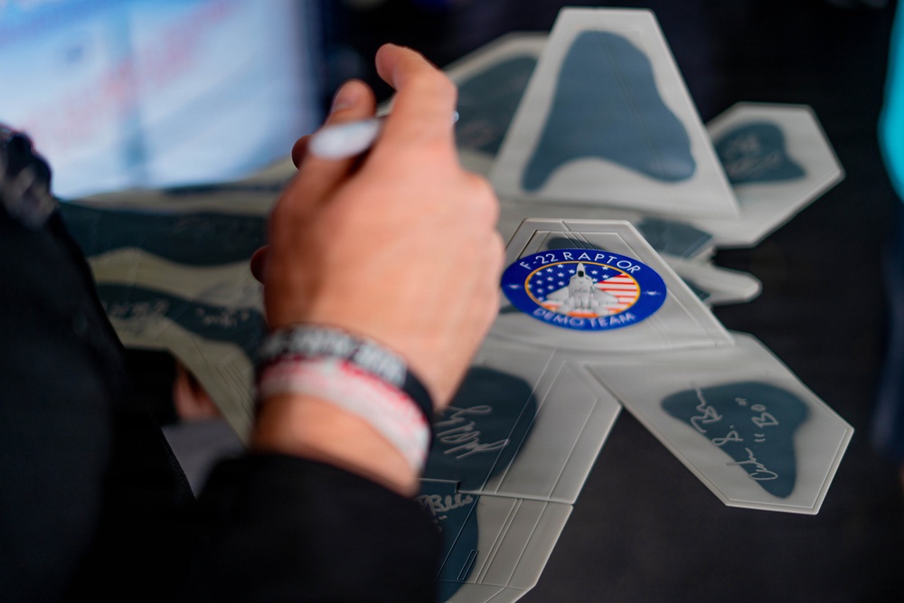 F-22 Raptor Aerial Demonstration Team performs at EAA Air Venture Oshkosh 2025