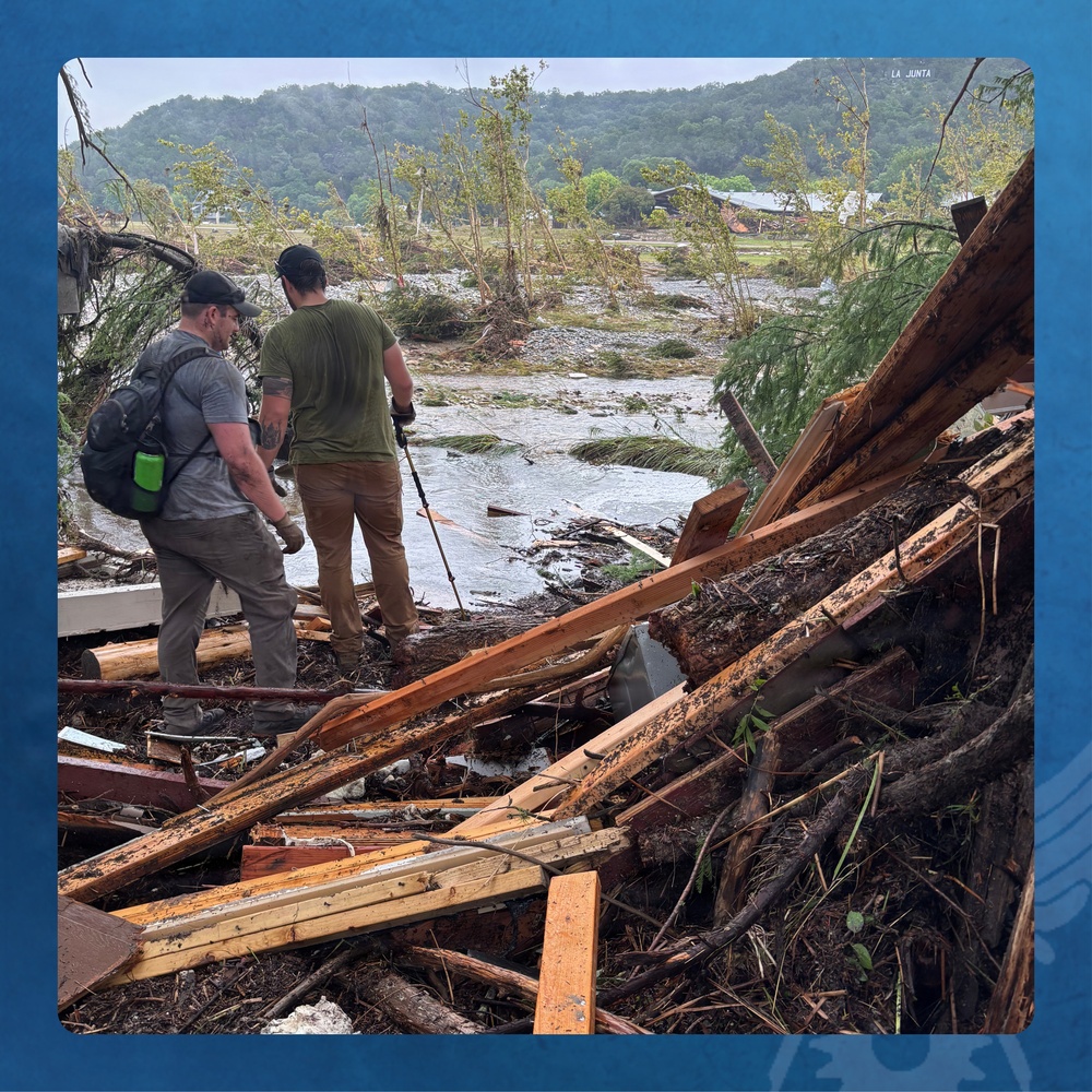 Boots on the Ground: EOD Airmen Work Shoulder to Shoulder After Texas Floods