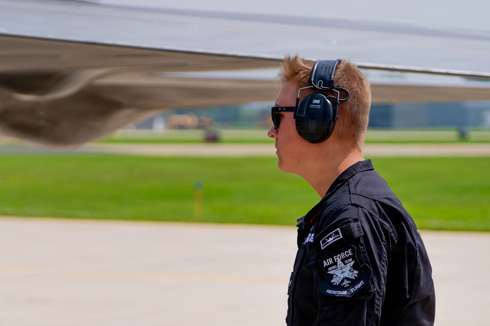 F-22 Raptor Aerial Demonstration Team performs at EAA Air Venture Oshkosh 2025