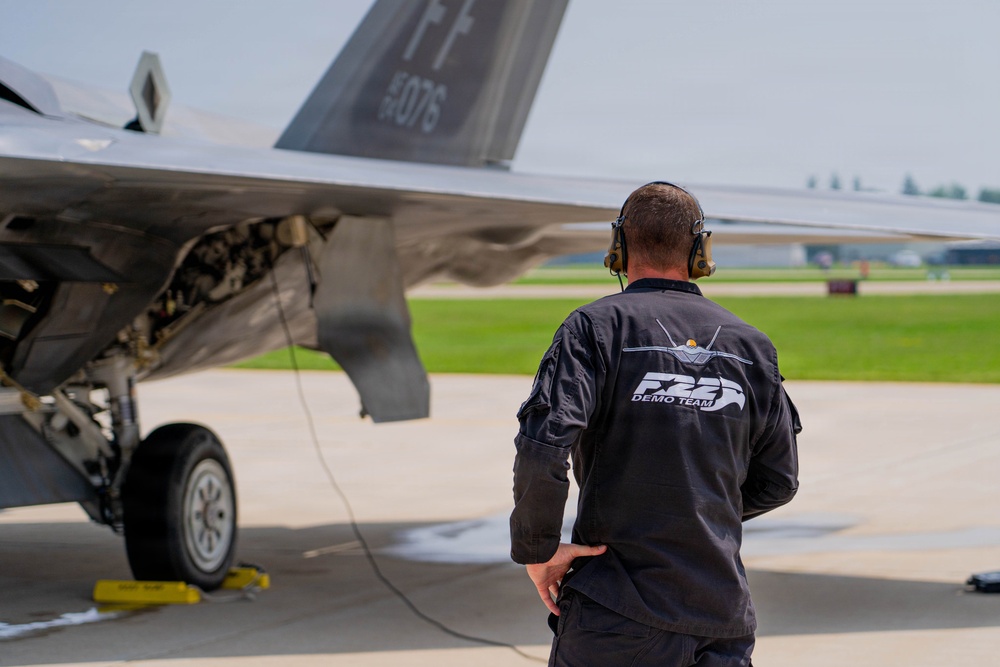 F-22 Raptor Aerial Demonstration Team performs at EAA Air Venture Oshkosh 2025