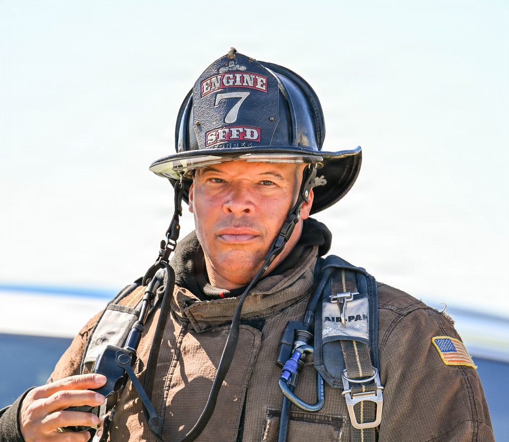 Team Travis partners with SFO firefighters in aircraft rescue training