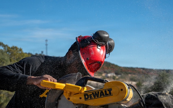 U.S., Mexican and Canadian forces train together during Fuerzas Amigas 2025