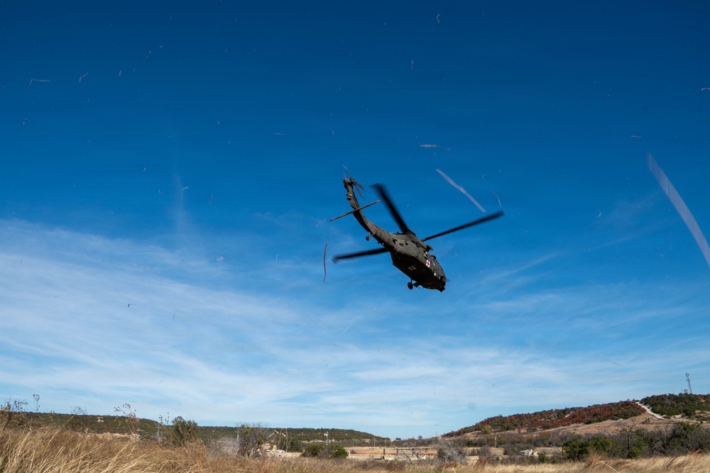 U.S., Mexican and Canadian forces train together during Fuerzas Amigas 2025
