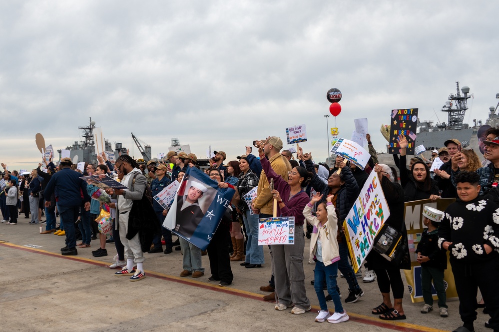 USS Fitzgerald (DDG 62) Returns to Homeport