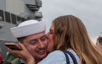 USS Fitzgerald (DDG 62) Returns to Homeport