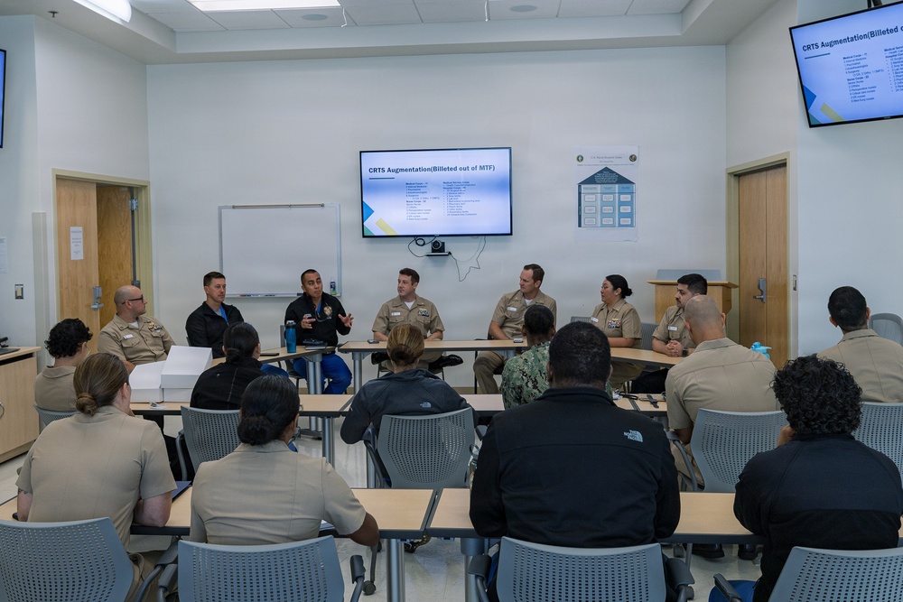 Operational Symposium Connects Sailors With Fleet and Operational Medicine Experience