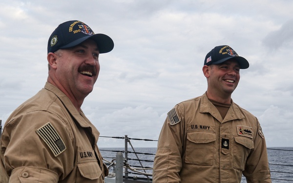 Frank E. Petersen Jr. conducts reenlistment ceremony