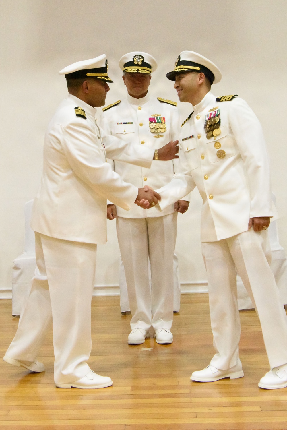NCTS Far East Hosts Change of Command