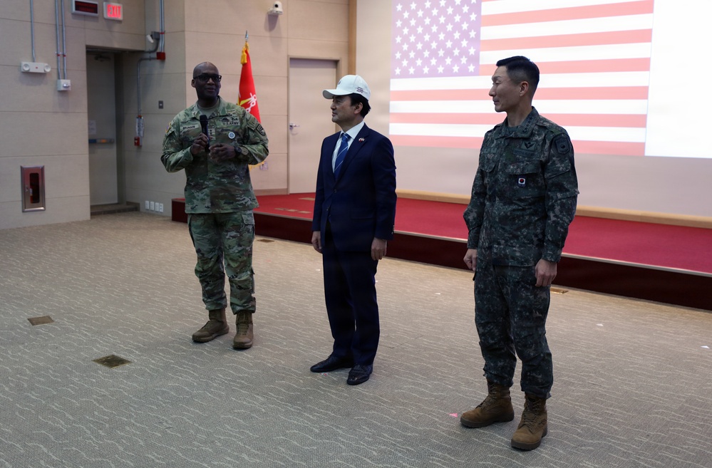 ROK-U.S. Combined Forces Command Hosts Republic of Korea Minister of National Defense