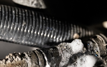 379 ELRS vehicle maintenance introduces innovative nitrogen gas testing method for air conditioning systems